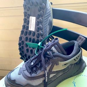 Odsy 1000 Off-White Black size 41